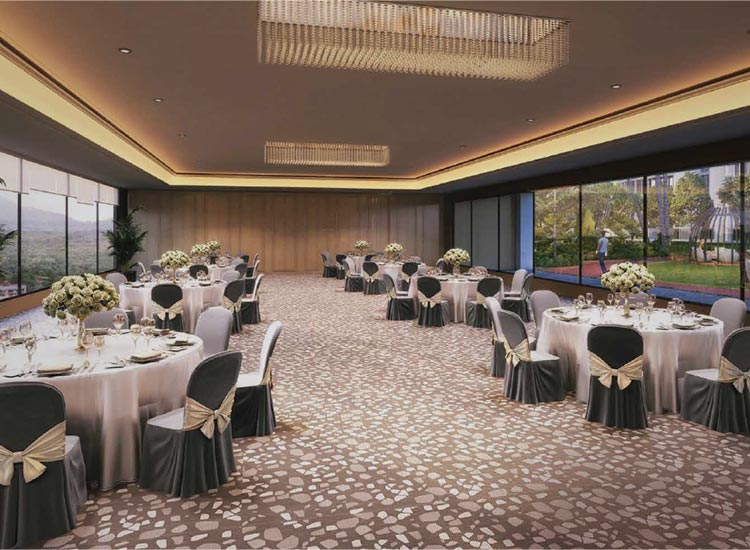 Luxurious Banquet Hall
